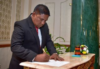 ގާޒީ ކަމުން އިސްތިއުފާ ދެއްވި ހަސން ނަޖީބް: ފޮޓޯ މިހާރު