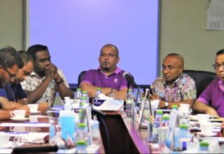 ފޮޓޯ: އިލެކްޝަން ކޮމިޝަން