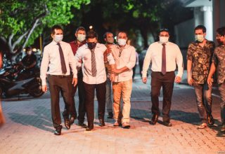 ފޮޓޯ: އަވަސް