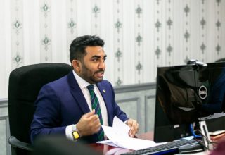 ވެންޓިލޭޓަރުތަކުގެ މައްސަލައިގައި އަމީނަށް ތުހުމަތުތަކެއް ވެސް ކުރެވުނު/ މަޖިލީހުގެ މެމްބަރުން ވެސް އެ ތުހުމަތުތައް ކުރި