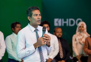 އެޗްޑީސީގެ ކުރީގެ މެނޭޖިން ޑިރެކްޓަރ ފަޒުލް ރަޝީދު --- - ފޮޓޯ: އެޗްޑީސީ