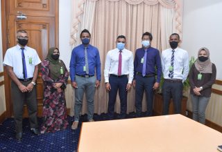 ދިގުރަށު ކައުންސިލާއެކު ނައިބްރައީސް ބޭއްވި ބައްދަލުވުމުގެ ތެރެއިން