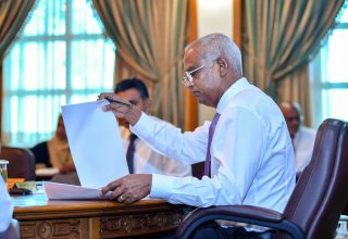 ވަޒީރުންގެ މަޖިލީހުގެ ބައްދަލުވުމެއްގެ ތެރެއިން/ ފޮޓޯ: ރައީސް އޮފީސް