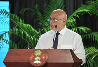 ހަޔާ އެޑިއުކޭޝަން މިނިސްޓަރު ޑރ. އަލީ ހައިދަރު އަހުމަދު/ ފޮޓޯ: ރައީސް އޮފީސް