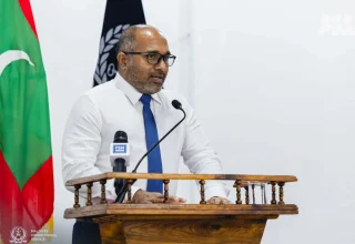 ހޯމް މިނިސްޓަރ އަލީ އިހުސާން