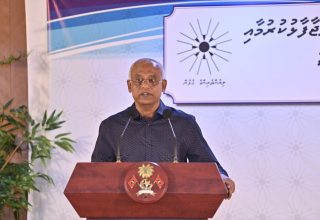 ރައީސުލްޖުމްހޫރިއްޔާ އިބްރާހިމް މުހައްމަދު ސާލިޙް: ފޮޓޯ ރައީސް އޮފީސް
