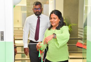 ރބަންކޯގެ "ޗައިލްޑްކެއާ ސްޕޭސް" ހުޅުއްވުން.