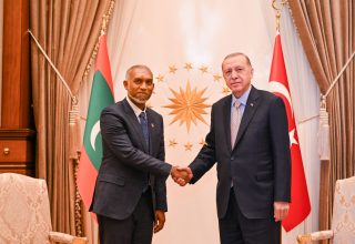 ރައީސުލްޖުމްހުރިއްޔާ ޑރ މުހައްމަދު މުއިއްޒު، ތުރުކީގެ ރައީސް ރަޖަބް ޠައްޔިބު އުރްދުޣާނާއިއެކު