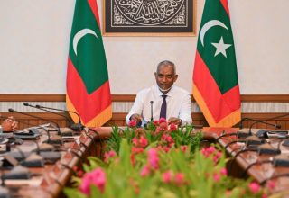 ކެބިނެޓު ބައްދަލުވުމުގައި ރައީސް ޑރ. މުހައްމަދު މުއިއްޒު -- ފޮޓޯ/ ރައީސް އޮފީސް