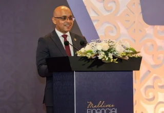 ފިނޭންސް މިނިސްޓަރ ހަސަން ޒަެީރު