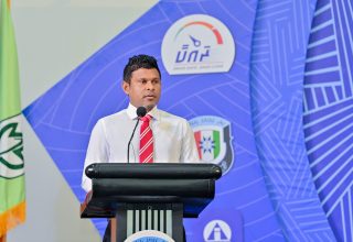 ޓްރެފިކް މޮ ނިޓަރސް ތަމްރީނު ޕްރޮގްރާމު ނިންމުމުގެ ރަސްމިއްޔާތުގައި ރައީސުލްޖުމްހޫރިއްޔާގެ ނައިބު ބައިވެރިވެވަޑައިގެންނެވުން