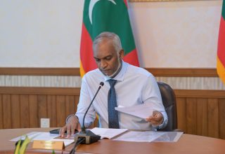 ރައީސުލްޖުމްހޫރިއްޔާ ޑރ. މުޙައްމަދު މުޢިއްޒު