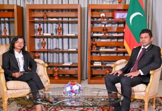 ރައީސުލްޖުމްހޫރިއްޔާގެ ނައިބު ހުސެއިން މުހައްމަދު ލަތީފް ސަންގުޓީވީއަށް ދެއްވި ހާއްސަ އިންޓަވިއުގެ ތެރެއިން/ ފޮޓޯ: ރައީސް އޮފީސް