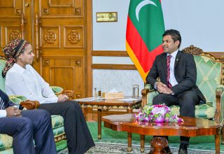 ނައިބު ރައީސްގެ އަރިހަށް، ޔުނިސެފްގެ އެސިސްޓަންޓް ސެކްރެޓަރީ ޖެނެރަލް އިޙްތިރާމުގެ ޒިޔާރަތެއް ކުރެއްވުން/ ފޮޓޯ: ރައީސް އޮފީސް
