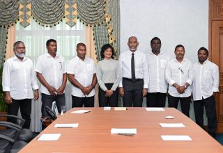ރައީސް މުއިއްޒު ކެއުޅުންނާއި ބައްދަލުކުރުން: ފޮޓޯ/ ރައީސް އޮފީސް