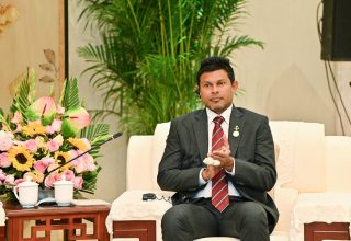 ނައިބްރައީސް ހުސައިން މުޙައްމަދު ލަތީފް