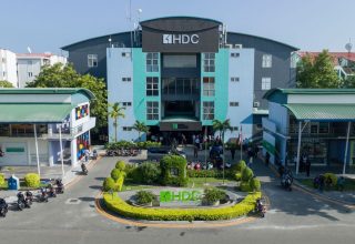 ހައުސިން ޑިވެލޮޕްމަންޓް ކޯޕަރޭޝަންގެ އޮފީސް އިމާރާތް/ ފޮޓޯ: މިހާރު