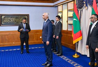 އީސީގެ މެމްބަރުން އައްޔަނުކުރެއްވުން