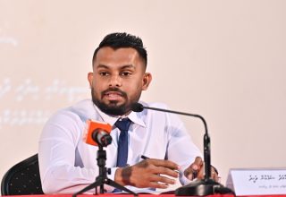 ކުރީގެ އިމިގްރޭޝަން ކޮންޓްރޯލާ މުހައްމަދު ޝައްމާން.-- ފޮޓޯ/ މިހާރު