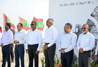 ރައީސްގެ ޒިޔާރަތުގެ ތެރެއިން: ފޮޓޯ/ ރައީސް އޮފީސް