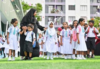ހުޅުމާލެ ފޭސް 2 ގައި ސަރުކާރުން ހިންގާ ކާމިލް ދީދީ ޕްރީ ސްކޫލުގެ ދަރިވަރުންތަކެއް މިއަދު ސްކޫލުގައި -- ފޮޓޯ: ފަޔާޒް މޫސާ