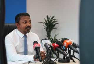 އެޓާނީ ޖެނެރަލް އަހުމަދު އުޝާމް