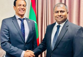 ފޮޓޯ: ރައީސް އޮފީސް
