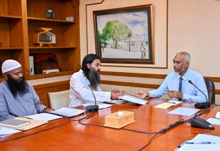 "ވާނުވާ ބަންދު" ގައި ތިބި މީހުންނާއި ގުޅޭގޮތުން ވަކާލާތު ކުރާ ބޭފުޅުންނަށް ރައީސް ބައްދަލުކުރައްވައިފި --- ފޮޓޯ: ރައީސް އޮފީސް