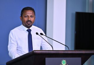 ބަންޑާރަ ނައިބު އަހުމަދު އުޝާމް --- ފޮޓޯ: ރައީސް އޮފީސް