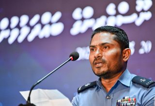 ސްޕްރިޓެންޑެންޓް އޮފް ޕޮލިސް އަދި ޑްރަގު އެންފޯސްމެންޓް ޑިޕާޓްމަންޓުގެ ހެޑު ނާހިދު ހުސެއިން-- ފޮޓޯ: މިހާރު