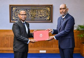 ސްޕްރީމް ކޯޓުގެ ފަނޑިޔާފރު ކަމުގެ މަގާމަށް ޣަނީ އައްޔަން ކުރުމަށް ބޭއްވި ރަސްމިއްޔާތުގެ ތެރެއިން: ފޮޓޯ ރައީސް އޮފީސް