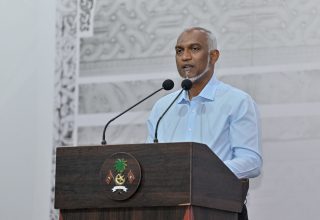 ރައީސުލްޖުމްހޫރިއްޔާ ޑރ. މުހައްމަދު މުއިއްޒު: ފޮޓޯ ރައީސް އޮފީސް
