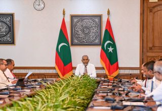 ރައީސުލްޖުމްހޫރިއްޔާ ޑރ. މުހައްމަދު މުއިއްޒު ކެބިނެޓު ބައްދަލުވުމެއްގައި/ ފޮޓޯ: ރައީސް އޮފީސް