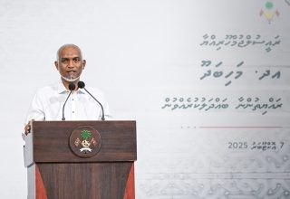 ރައީސުލްޖުމްހޫރިއްޔާ، އދ. މަހިބަދޫ ރައްޔިތުންނާ ބައްދަލުކުރެއްވުން/ ފޮޓޯ: ރައީސް އޮފީސް