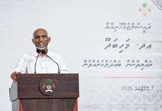 ރައީސުލްޖުމްހޫރިއްޔާ، އދ. މަހިބަދޫ ރައްޔިތުންނާ ބައްދަލުކުރެއްވުން/ ފޮޓޯ: ރައީސް އޮފީސް