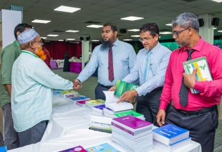 2025ވަނަ އަހަރު މަޢުރިފާ ފޮތް މައުރަޒުގެ ތެރެއިން/ ފޮޓޯ: އިސްލާމިކް މިނިސްޓްރީ