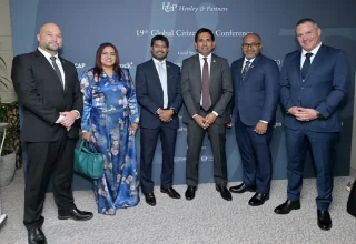 ހެންލީ އެންޑް ޕާޓްނާސް އާއެކު ސޮއިކުރުން ރަސްމިއްޔާތުގެ ތެރެއިން/ ފޮޓޯ: އިކޮނޮމިކް މިނިސްޓްރީ
