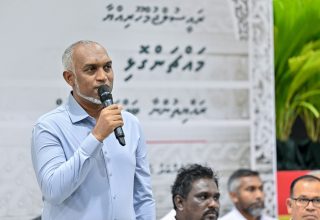 ރައީސުލްޖުމްހޫރިއްޔާ ޑރ. މުހައްމަދު މުއިއްޒު: ފޮޓޯ ރައީސް އޮފީސް