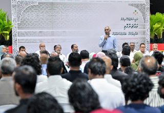 ރައީސުލްޖުމްހޫރިއްޔާ، މައްޗަންގޮޅި ރައްޔިތުންނާ ބައްދަލުކުރެއްވުން ރަސްމިއްޔާތުގެ ތެރެއިން/ ފޮޓޯ: ރައީސް އޮފީސް
