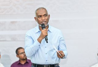 ރައީސުލްޖުމްހޫރިއްޔާ ޑރ. މުހައްމަދު މުއިއްޒު: ފޮޓޯ ރައީސް އޮފީސް