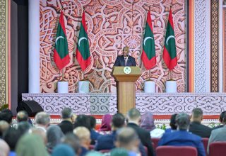 ރައީސް ޑރ މުހައްމަދު މުއިއްޒު: ފޮޓޯ ރައީސް އޮފީސް