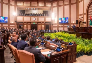 ރައްޔިތުންގެ މަޖިލީހުގެ ޖަލްސާއެއްގެ ތެރެއިން : ފޮޓޯ މަޖިލިސް