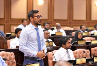 ޕީއެންސީގެ ޕާލިމަންޓު ގުރޫޕުގެ ލީޑަރު، އިނގުރައިދޫ ދާއިރާގެ މެމްބަރު އިބްރާހިމް ފަލާހު/ ފޮޓޯ: މަޖިލިސް