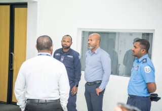 ތިނަދޫ ސިޓީ ކައުންސިލުން ވައްކަންކުރިކަމަށް ބުނެ ފުލުހުންނަށްވެސް ވަނީ ހުށަހެޅިފައި