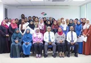 ދިވެހިބަހުގެ އެކެޑަމީއިން ކުރިއަށް ގެންދިޔަ ކޯސް: ފޮޓޯ/ ދިވެހި ބަހުގެ އެކެޑެމީ