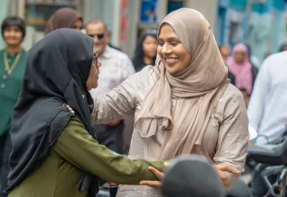 މާލޭގެ ޑަބްލިޔުޑީސީގެ ރާއީސް ކަމަށް ވާދަކުރައްވާ ކެންޑިޑޭޓް އާޝިޔަތު އަލައިކާ އަދުނާން