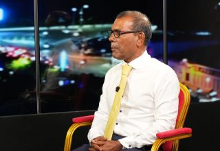 އެމްޑީޕީގެ ޗެއާޕާސަން އަދި ކުރީގެ ރައީސް މުހައްމަދު ނަޝީދު/ ފޮޓޯ: ސަންގު