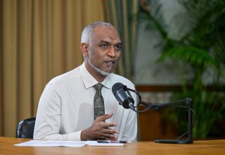 "ނޭޝަން ޗެޓް" ޕްރޮގްރާމްގައި ރައީސް ވާހަކަފުޅު ދައްކަވަނީ/ ފޮޓޯ: ރައީސް އޮފީސް