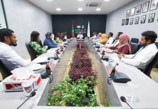 މާލެ ސިޓީ ކައުންސިލްގެ ބައްދަލުވުމެއްގެ ތެރެއިން: ފޮޓޯ ސިޓީ ކައުންސިލް