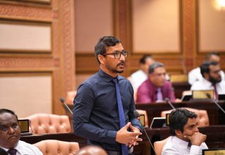 ޕީއެންސީގެ ޕާލިމަންޓު ގުރޫޕުގެ ލީޑަރު، އިނގުރައިދޫ ދާއިރާގެ މެމްބަރު އިބްރާހިމް ފަލާހު/ ފޮޓޯ: މަޖިލިސް